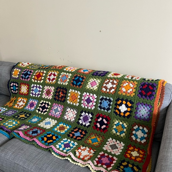 Granny Square Crochet Blanket - Picture 5 of 10